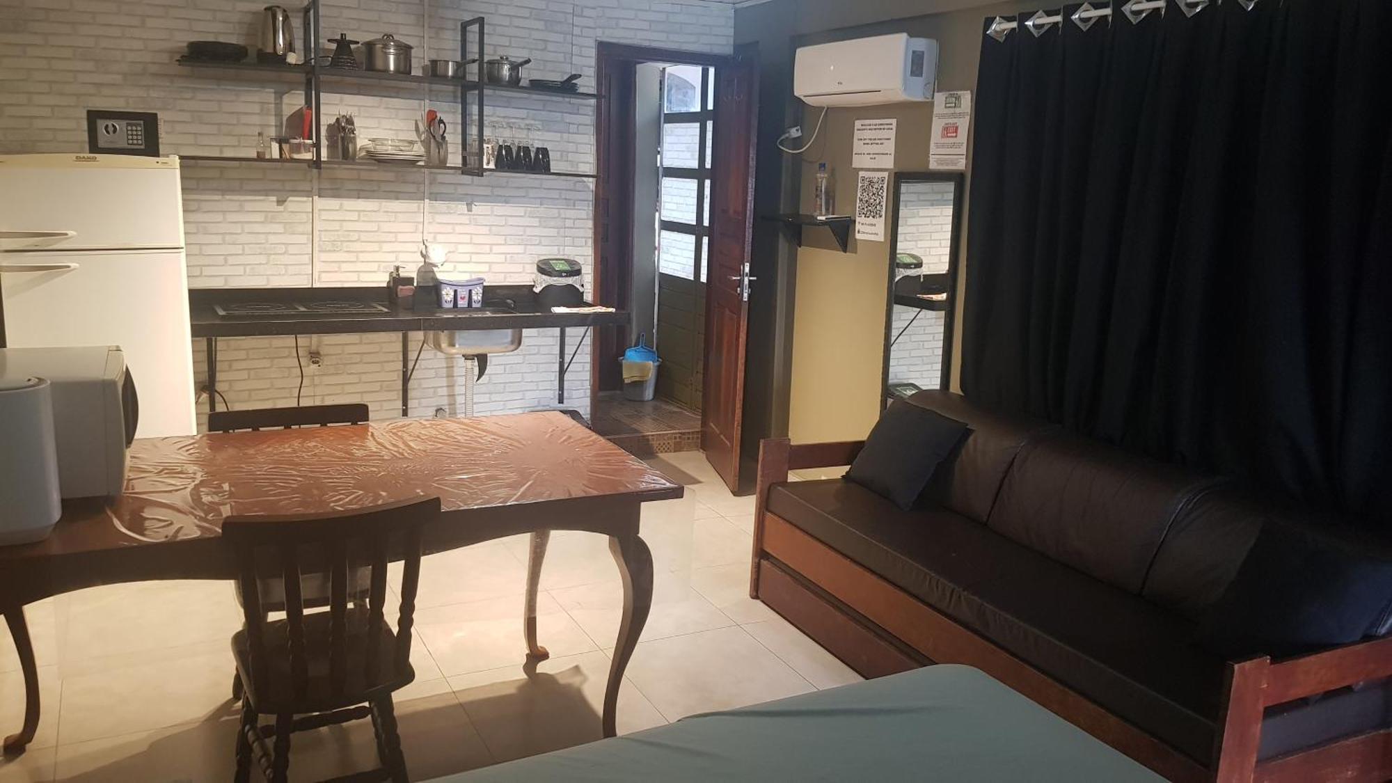 伊瓜苏Casa No Centro De Foz! Ar-Condicionado, Smart Tv, Wi-Fi, Cozinha, Ventilador E 4 Camas公寓 外观 照片
